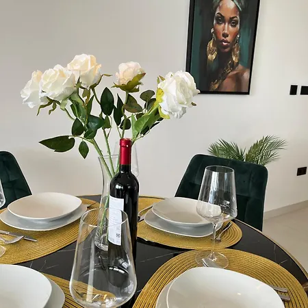 Sunhill Deluxe Maya Apartmán