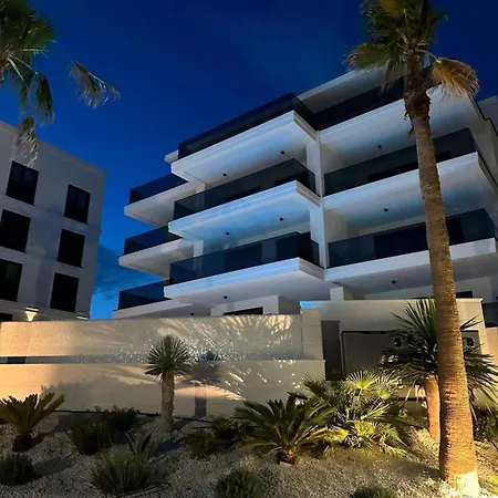 Sunhill Deluxe Maya *