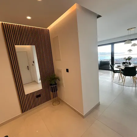 Sunhill Deluxe Maya 公寓 *