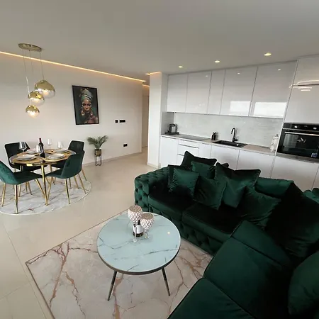 Sunhill Deluxe Maya *