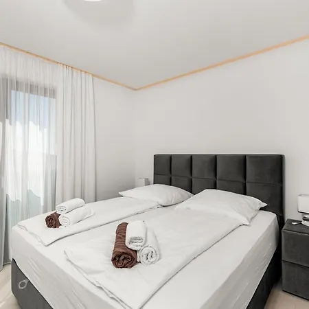 Sunhill Deluxe Maya * Primošten