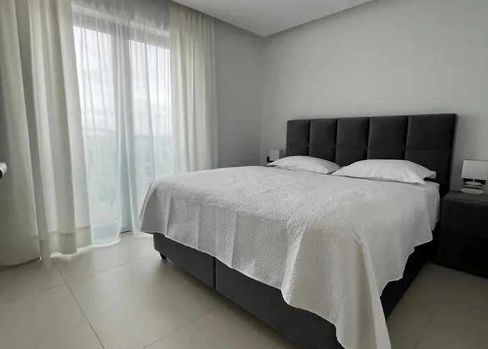 Sunhill Deluxe Maya Primošten