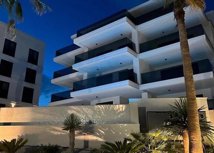 Sunhill Deluxe Maya *